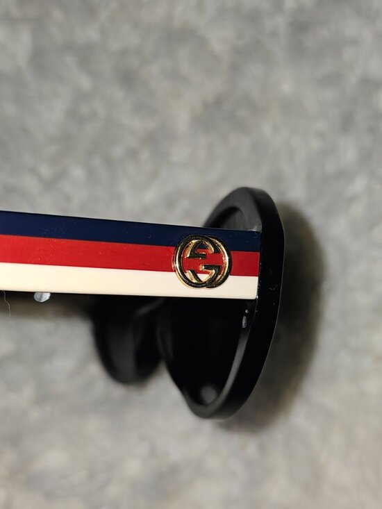 Gucci Oval Sunglasses  (GG0279SA) main image 12